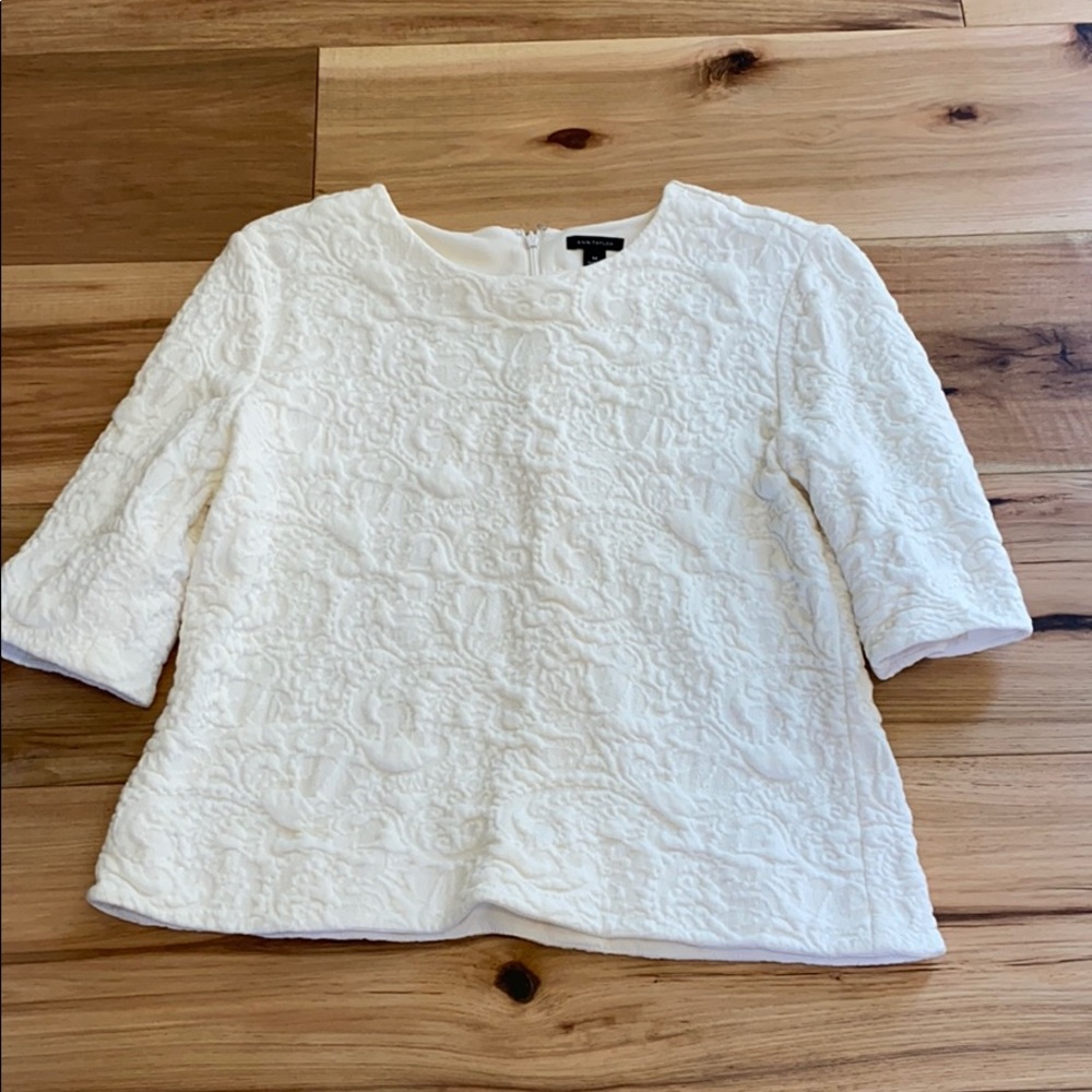 Ann Taylor White/Ivory Medium Top